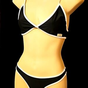 3/$20 CHOOKS G-STRING BIKIN C 88